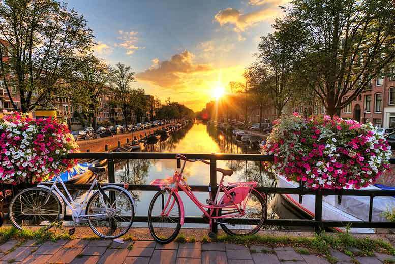 2-3nt Amsterdam Break with Flights & Breakfast 2-3nt Amsterdam Break with Flights & Breakfast