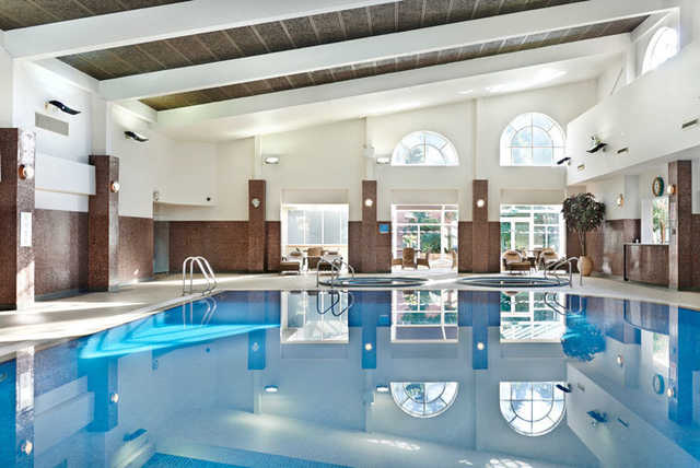 Luxury 4* Belfry Spa Retreat & Prosecco for 2