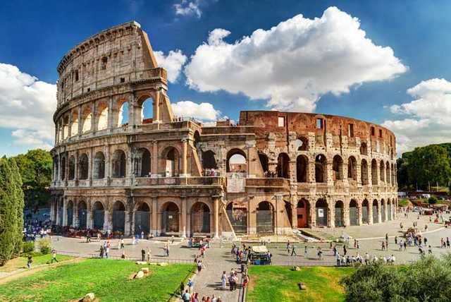 2-3nt 4* Romantic Rome, Flights, Breakfast & Optional Cruise or Colosseum Tour