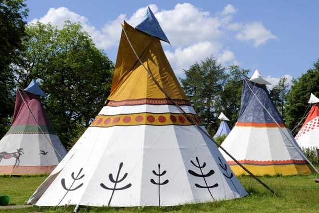 3/4nt Lake District Tipi Glamping Stay for 4-6