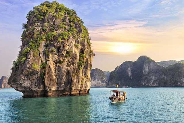 14-Day Magical Vietnam and Phu Quoc Island Tour