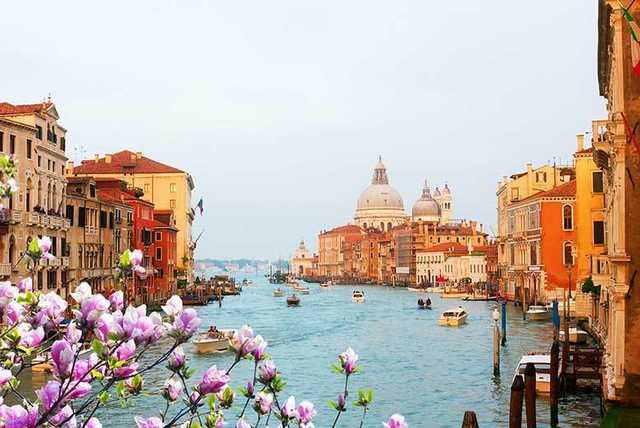 4-6nt Rome & Venice, Breakfast, Flights, Train Transfer & Optional Boat Tour!