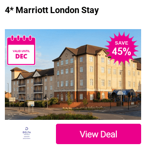 Stay for 2 at 4* Delta Hotels by Marriott Bexleyheath in Greater London with a deluxe queen room, with breakfast, prosecco, late checkout. Upgrade to include 2-course dinner - Save up to 43%