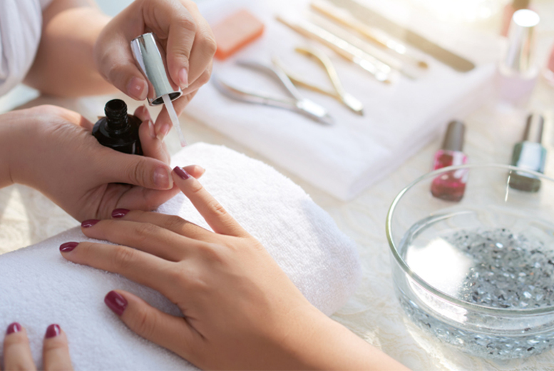 CPD Certified Gel Manicure & Nail Art Online Course - Trendimi | Wowcher