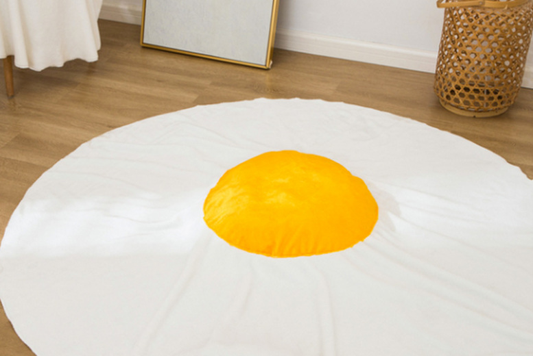 fried-egg-blanket