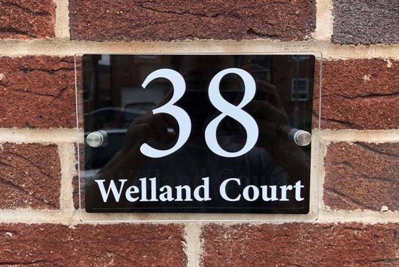 Personalised Acrylic House Sign – Modern Floating Wall Art Plaque, 20x14cm, Durable Weatherproof Design | Wowcher Personalised Acrylic House Sign – Modern Floating Wall Art Plaque, 20x14cm, Durable Weatherproof Design | Wowcher