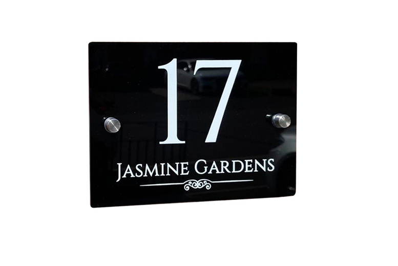 Personalised Acrylic & Metal Door Sign – Modern Custom Home Wall Plaque, 200mm x 140mm, Weatherproof House Name Plate | Wowcher