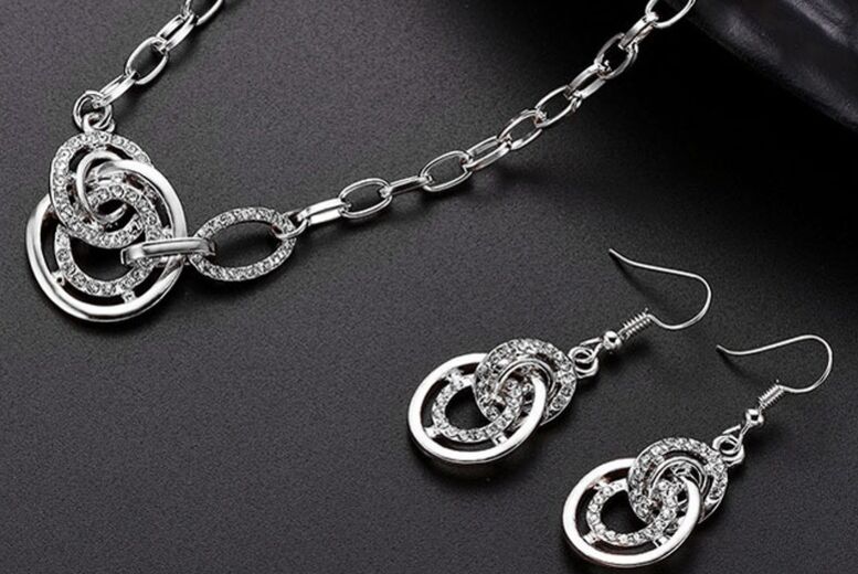 Stunning Revolution Contemporary Jewellery Set with Swarovski Element Crystals – 2 Colours! Deal Price £8.99