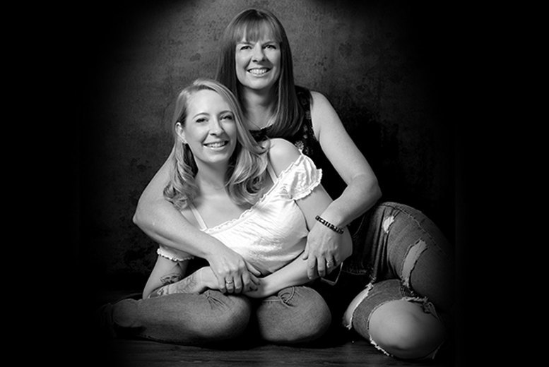 Mother & Daughter Makeover Photoshoot & 7″ x 5″ Print – Kent | Wowcher
