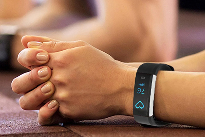 Aquarius IP68 Waterproof Fitness Tracker – Sleek Black Smart Health Watch, 24/7 Heart Rate Monitor, Sleep Tracking, Step Counter, iOS/Android Compatib Aquarius IP68 Waterproof Fitness Tracker – Sleek Black Smart Health Watch, 24/7 Heart Rate Monitor, Sleep Tracking, Step Counter, iOS/Android Compatib