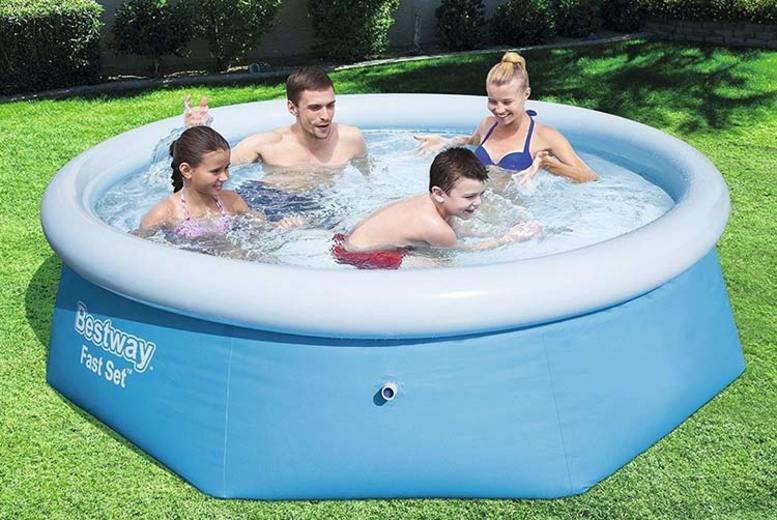 Bestway 8ft Inflatable Garden Pool – Fast Set, Family Water Play, Heavy-Duty PVC, Ages 3+, Outdoor Summer Fun | Wowcher