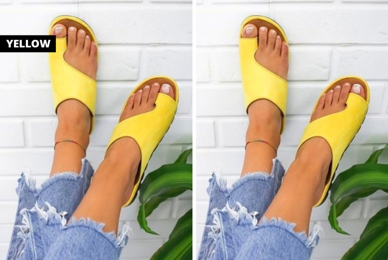 Unisex UK SIZE 3 / YELLOW: A pair of bunion support sandals | Wowcher