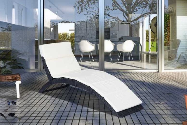 Outsunny Rattan Folding Sun Lounger-Black Outsunny Rattan Folding Sun Lounger-Black