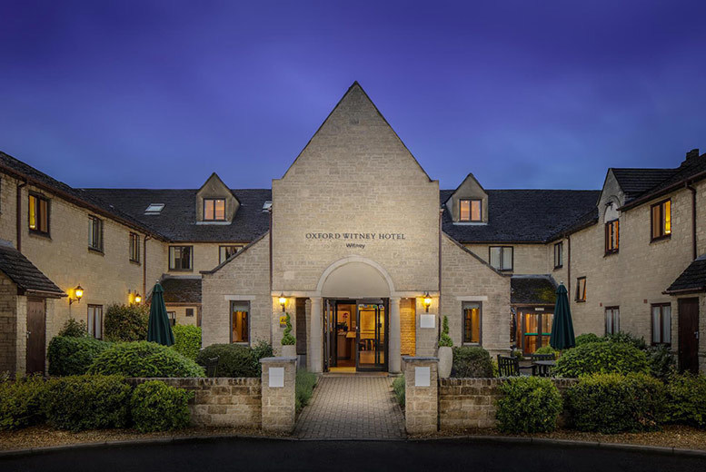 4* Oxfordshire Stay & Breakfast For 2 Deal Price £99.00