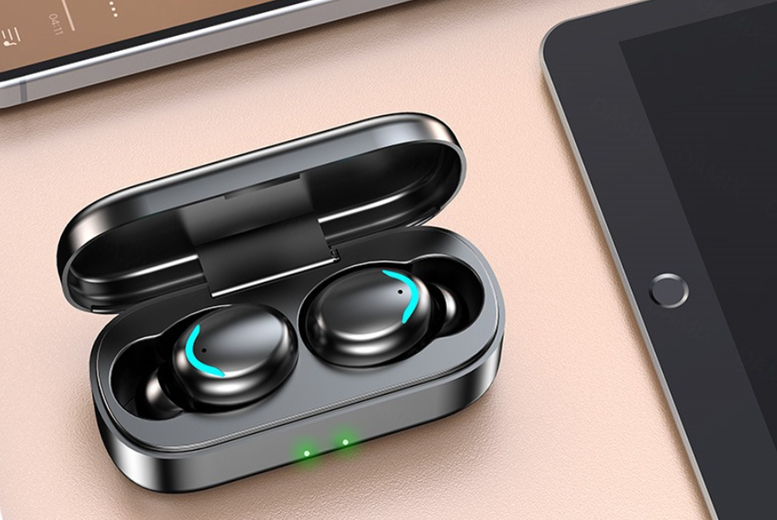 £12.99 instead of £39.99 for a pair of S9 TWS Bluetooth earphones from Supertrendinuk - save 68%