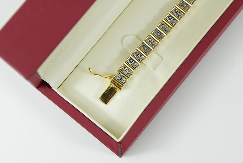 £199 instead of £339.98 for a natural diamond accent rectangle and bar bracelet in yellow gold finish from Regency Gems LTD T/A Dubai Gems – save 41% £199 instead of £339.98 for a natural diamond accent rectangle and bar bracelet in yellow gold finish from Regency Gems LTD T/A Dubai Gems – save 41%