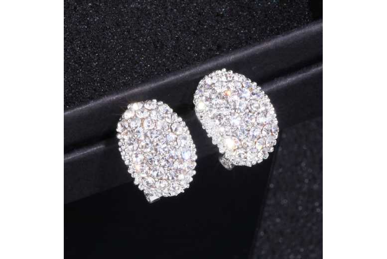 Sterling Silver S925 Crystal Stud Earrings – Hypoallergenic, Lightweight, Oval Design | Wowcher
