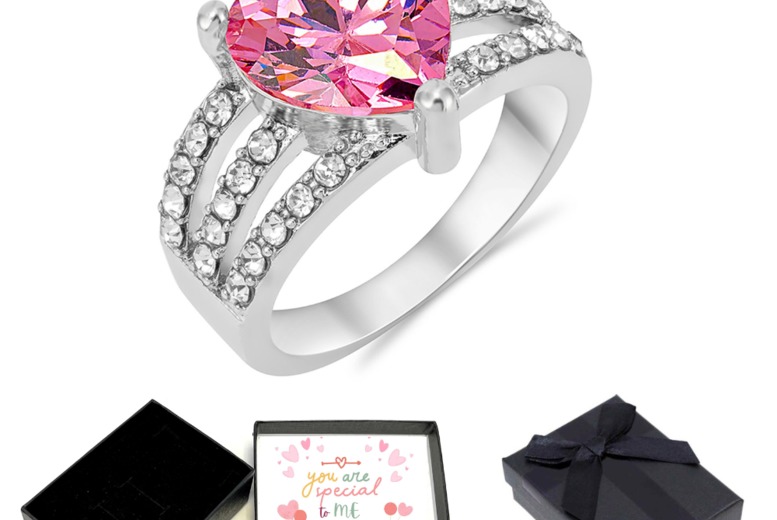 Pink Crystal Heart Rings+Message Box Deal Price £7.99