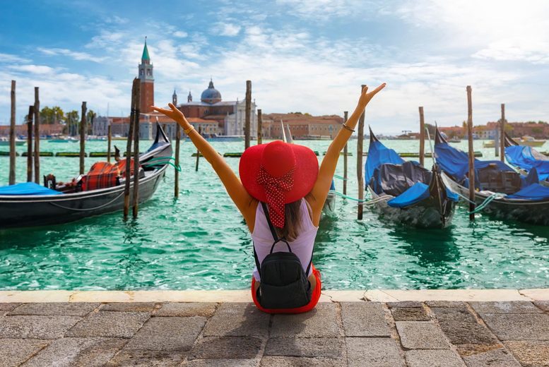 4* Venice, Italy Holiday: Breakfast, Optional Tour & Return Flights Deal Price £79.00