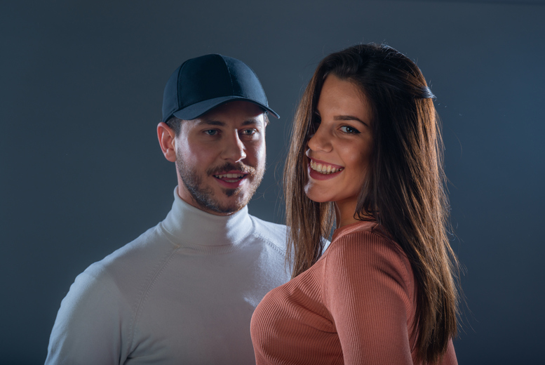 MAC Makeover, Photoshoot, Prints – Couples Upgrade – Kamera Studios | Wowcher