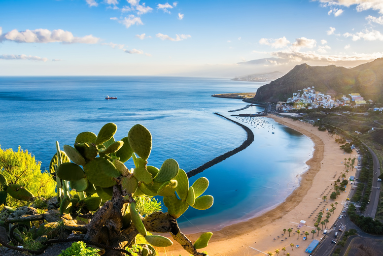 4* Tenerife, Spain All Inclusive Beach Holiday & Return Flights Deal Price £149.00
