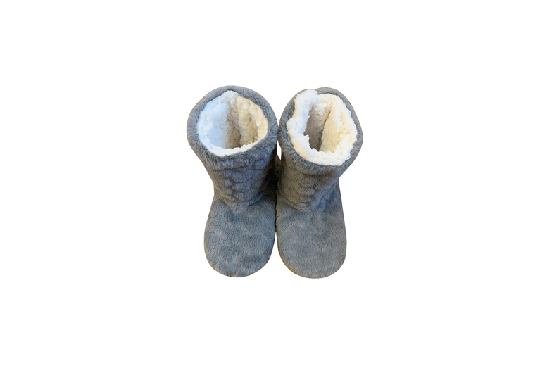 Unisex UK10-11 / GREY: A pair of fluffy slipper boots | Wowcher