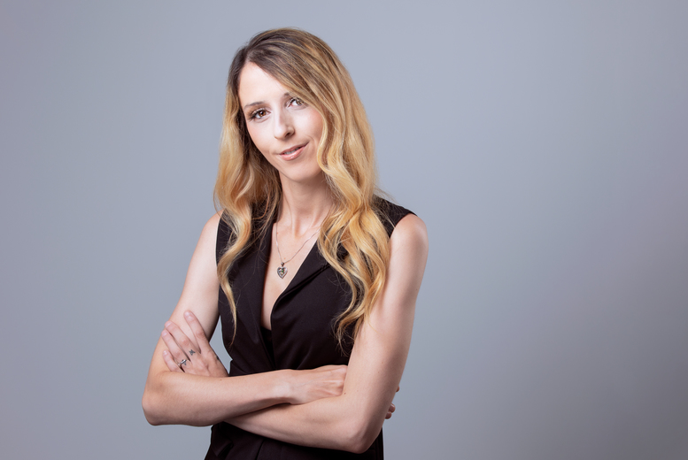 Makeover Photoshoot – Includes Refreshments & Prints – 70 Locations | Wowcher