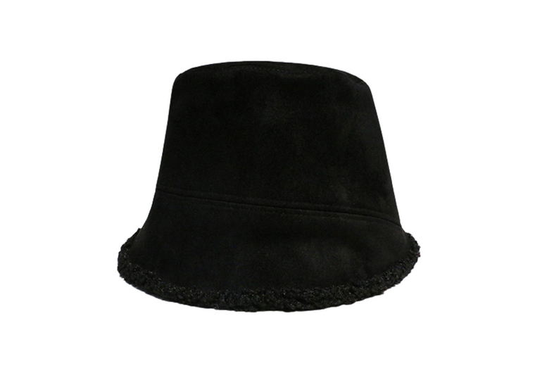 Black Women’s Lambswool Bucket Hat – 4 Colours | Wowcher