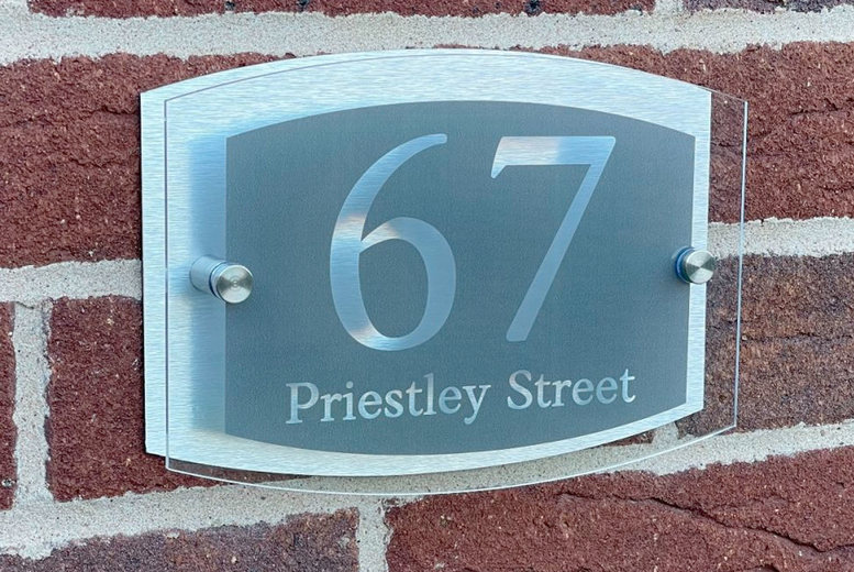 Personalised Modern Acrylic House Door Sign – Double Grey Curve Plaque, 200mm x 140mm | Wowcher