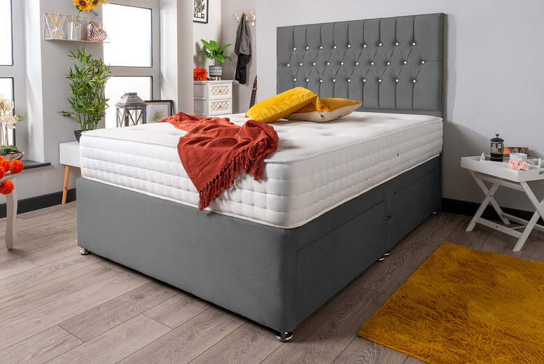 From £199 instead of £499.99 for a Velvet Divan Bed Set & Headboard with Memory Foam Mattress from Sleepyn – save up to 60 % From £199 instead of £499.99 for a Velvet Divan Bed Set & Headboard with Memory Foam Mattress from Sleepyn – save up to 60 %