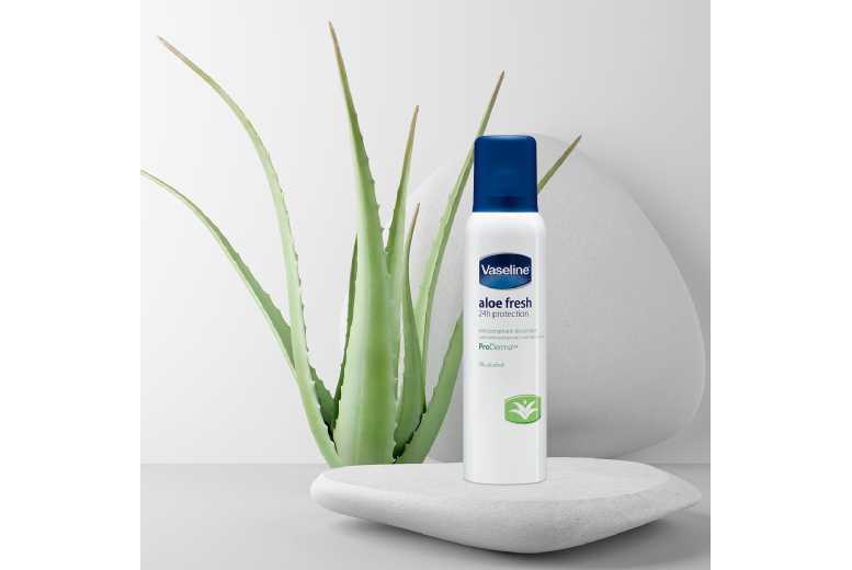 Vaseline ProDerma Sensitive Scalp & Hair Protection Deodorant Spray | Wowcher Vaseline ProDerma Sensitive Scalp & Hair Protection Deodorant Spray | Wowcher