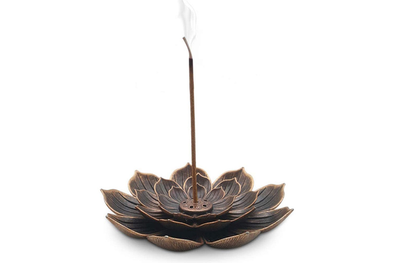 Brass Lotus-Shaped Incense Burner – Multi-Stick Holder Decorative Table Accessory, Premium Metal Home Decor | Wowcher