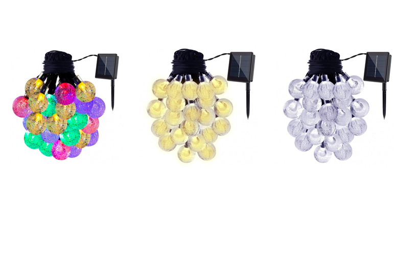 LED Solar String Lights – 100 Bulbs, 3 Colours | Wowcher
