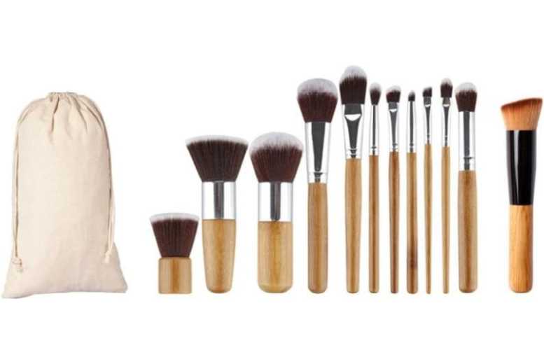12 Piece Bamboo Makeup Brush Set at LivingSocial