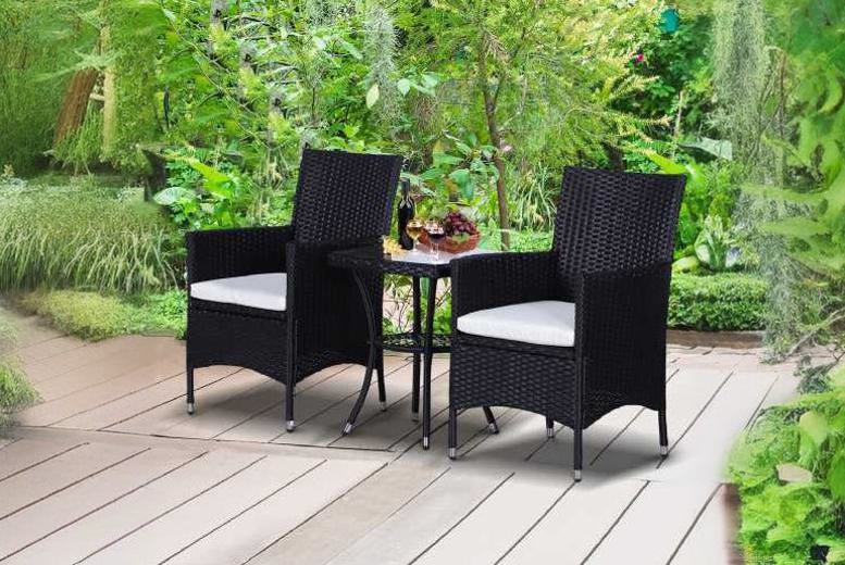 Outsunny Chic Rattan Bistro Furniture Set – Weather-Resistant & Comfortable Outsunny Chic Rattan Bistro Furniture Set – Weather-Resistant & Comfortable