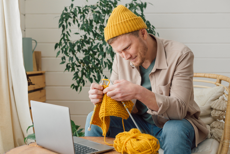 Beginner’s Online Knitting Course with CPD Certification | Wowcher