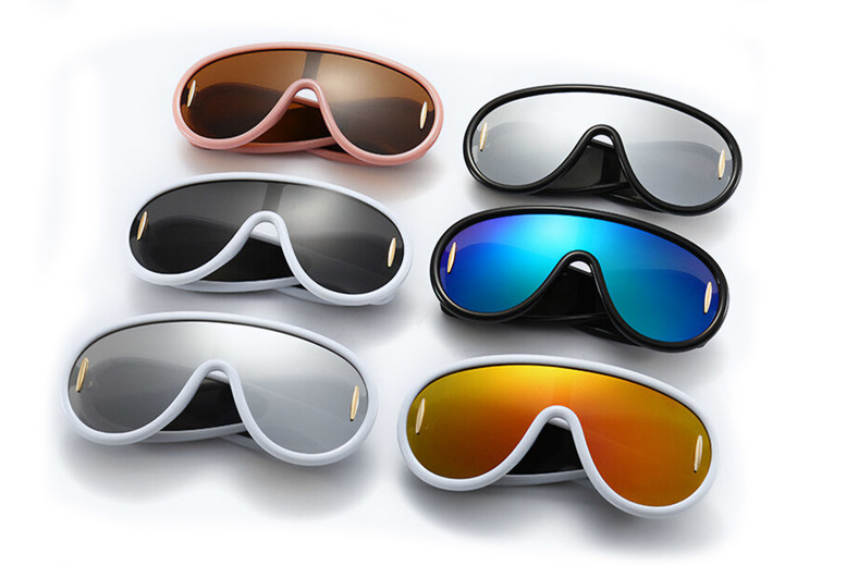 Oversized Shield Sunglasses – 12 Colours! | Fashion | Offer Price £ 7.99 Oversized Shield Sunglasses – 12 Colours! | Fashion | Offer Price £ 7.99