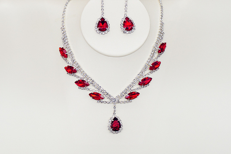 Elegant Crystal Necklace and Earring Set – Available in 6 Colours | Wowcher