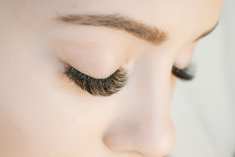 ABT Accredited Russian Volume Lashes Online Course - Kirren Karara | Wowcher
