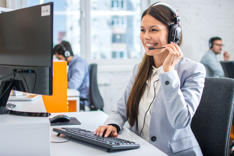 Studyhub Unisex Customer Service & Communication Cpd-Accredited Online Course | Wowcher
