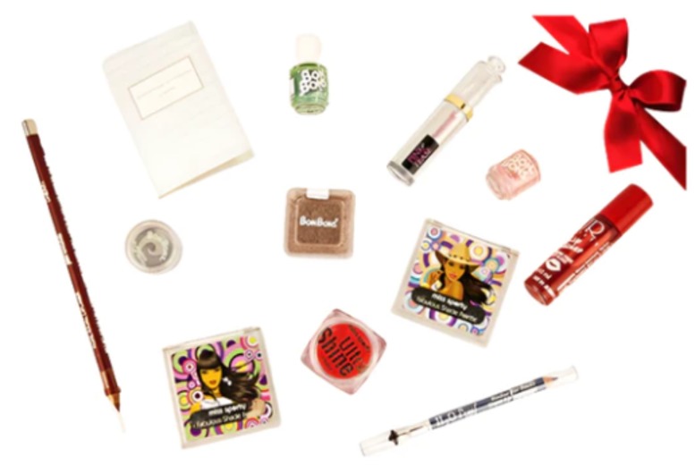 12pc Surprise Makeup Gift Set – Creamy Lip Gloss, Powder Eyeshadow & Long-Lasting Palettes | Wowcher 12pc Surprise Makeup Gift Set – Creamy Lip Gloss, Powder Eyeshadow & Long-Lasting Palettes | Wowcher