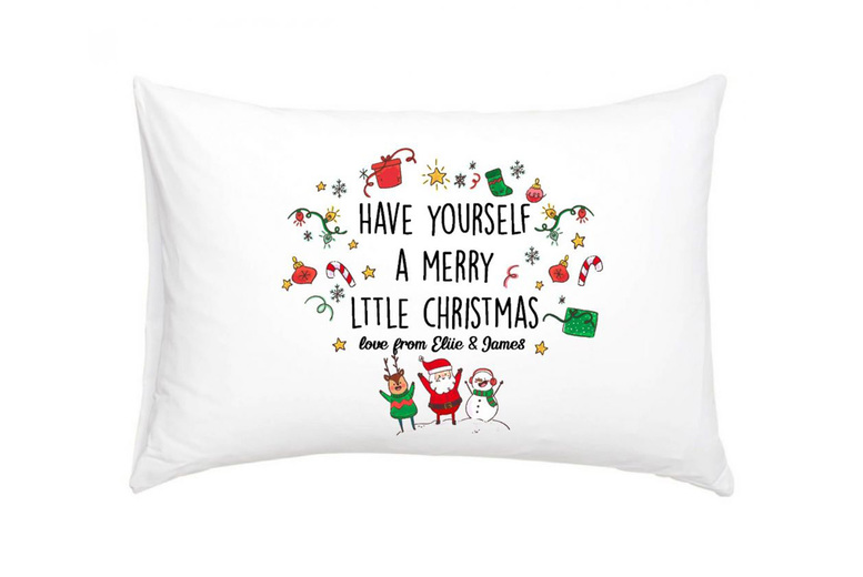 Personalised Christmas Pillowcase – Soft Polyester, Machine Washable, Festive Gift | Wowcher