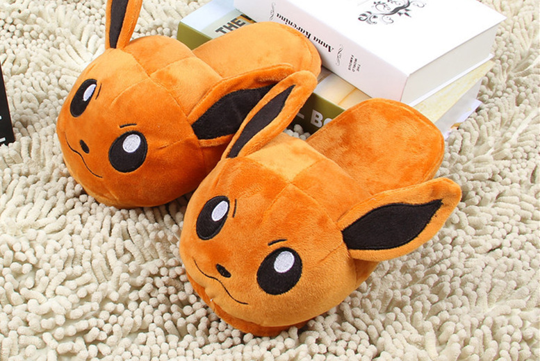 Unisex EVEE: A pair of Pokemon- warm slippers | Wowcher