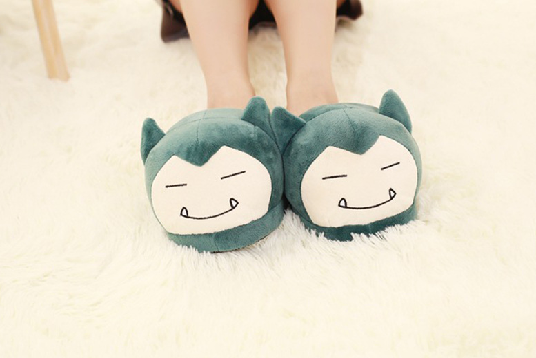 Unisex SNORLAX: A pair of Pokemon- warm slippers | Wowcher
