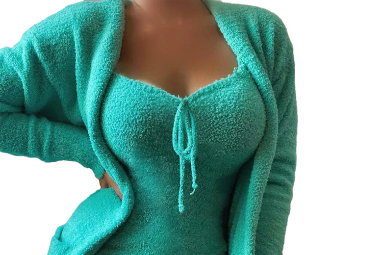 Red Women’s Lightweight Fleece Loungewear Set – 3-Piece Summer Lounge & Travel Outfit | Wowcher