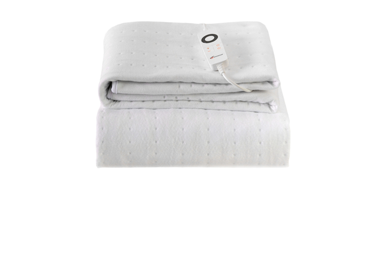 PRICE DROP! Luxury Fleece Electric Heated Under Blanket – 3 Heat Settings, Machine Washable, Multiple Sizes | Wowcher PRICE DROP! Luxury Fleece Electric Heated Under Blanket – 3 Heat Settings, Machine Washable, Multiple Sizes | Wowcher