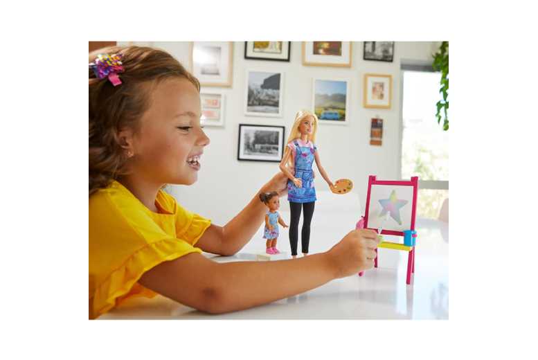 Barbie Art Teacher Doll Student Eazel | Wowcher Barbie Art Teacher Doll Student Eazel | Wowcher