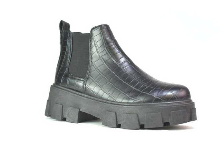 Black Women’s Faux Leather Ankle Winter Boots – Cushioned, High Heel, Casual Style | Wowcher Black Women’s Faux Leather Ankle Winter Boots – Cushioned, High Heel, Casual Style | Wowcher