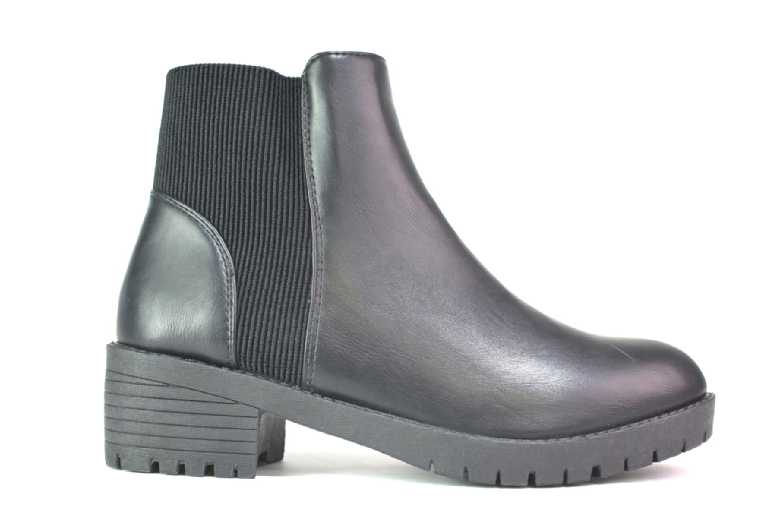 Black Women’s Faux Leather Chelsea Boots – Classic Heel, Versatile Style | Wowcher Black Women’s Faux Leather Chelsea Boots – Classic Heel, Versatile Style | Wowcher