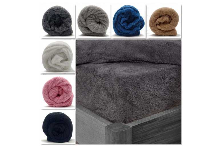 Luxury Teddy Fleece Fitted Bed Sheets – Ultra-Soft, Deep Pocket, Machine Washable – All Sizes & Colours | Wowcher